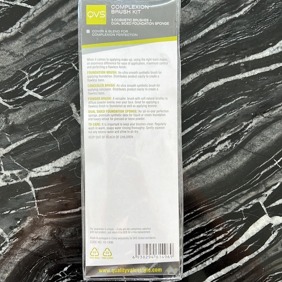 4pcs  Complexion Brush Kit - Picture 5 of 5